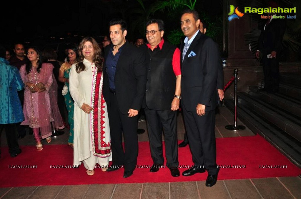 Celebs at Arpita Khan-Aayush Sharma Wedding Reception