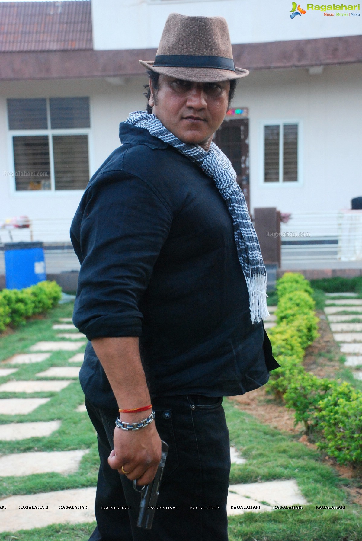 Arun Solanki Birthday Bash 2014 at Devda Farmhouse