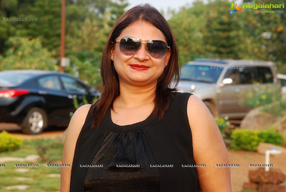 Arun Solanki Birthday Bash 2014 at Devda Farmhouse