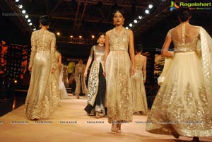 Blenders Pride Fashion Tour 2014