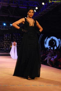 Blenders Pride Fashion Tour 2014