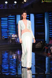 Blenders Pride Fashion Tour 2014