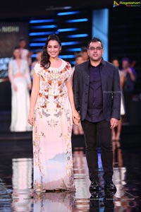 Blenders Pride Fashion Tour 2014