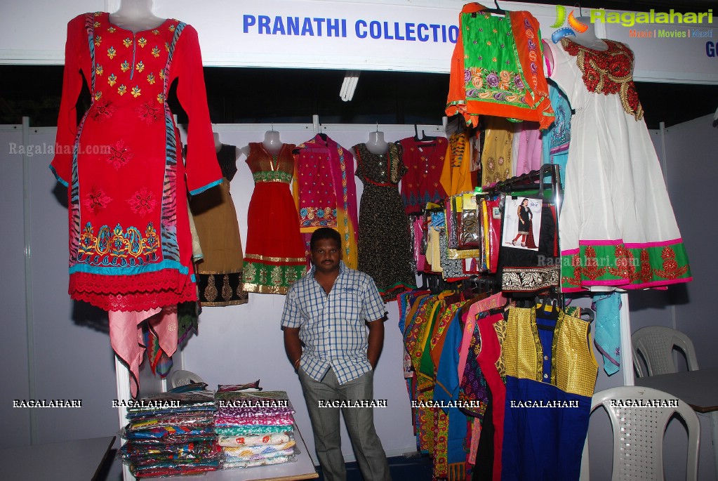 Designers N Weavers Exhibition