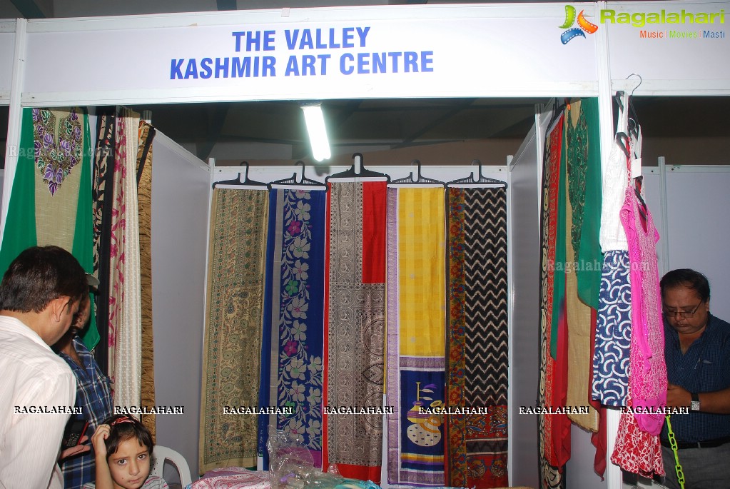 Designers N Weavers Exhibition