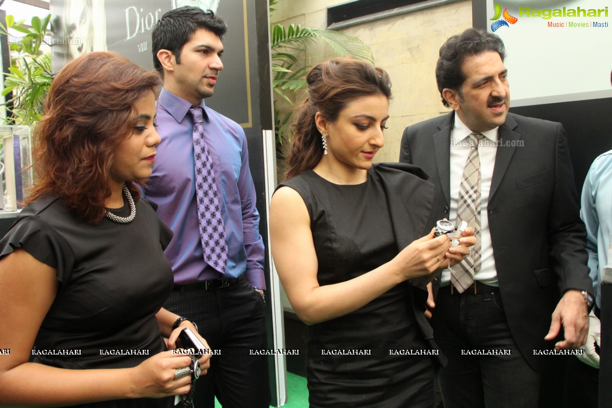 Soha Ali Khan launches The Dior VIII Montaigne Collection in Hyderabad