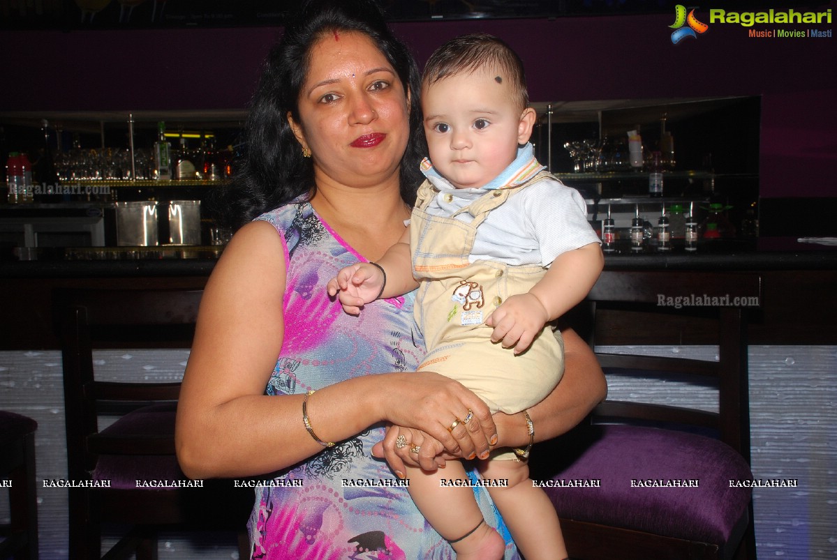 Geeta Sarpal and Nisha Mansukhani's Birthday Party at UBQ