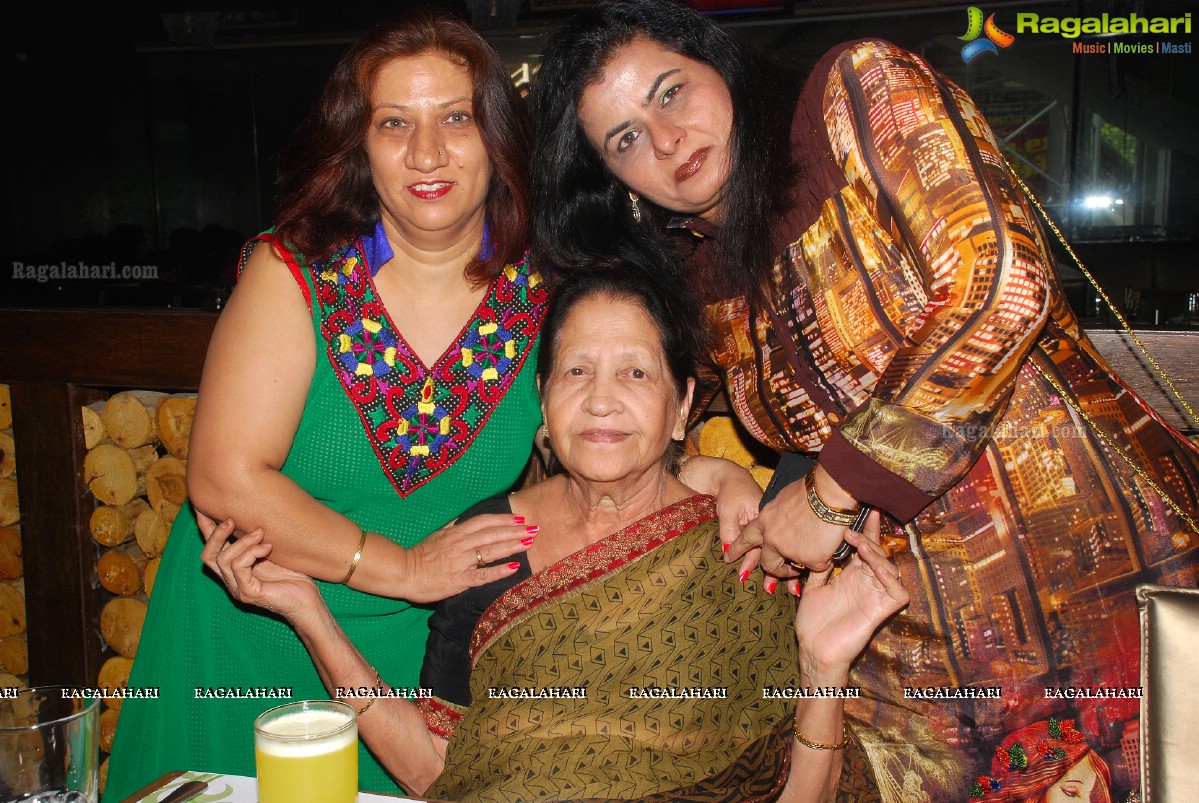 Geeta Sarpal and Nisha Mansukhani's Birthday Party at UBQ