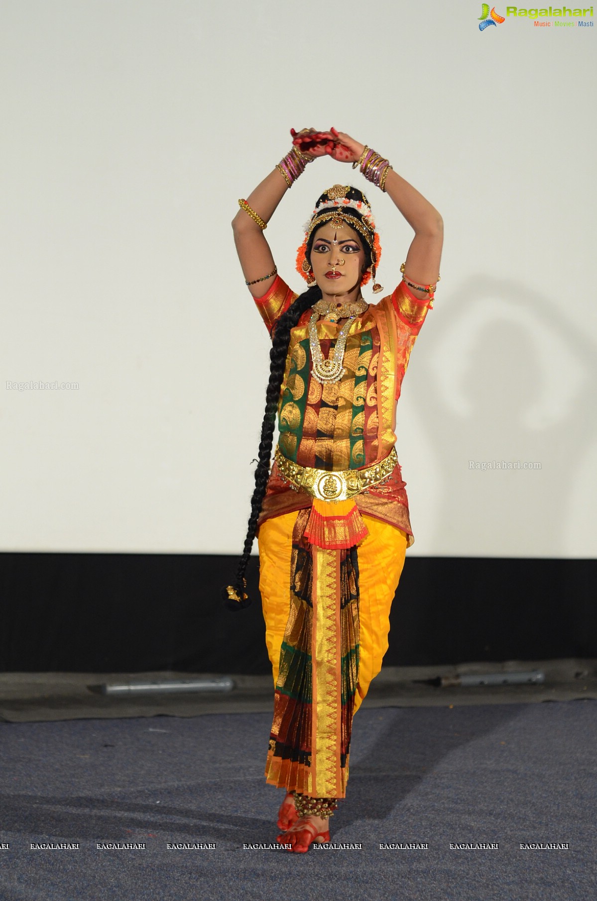 A Thanksgiving Dance Show by Haleem Khan