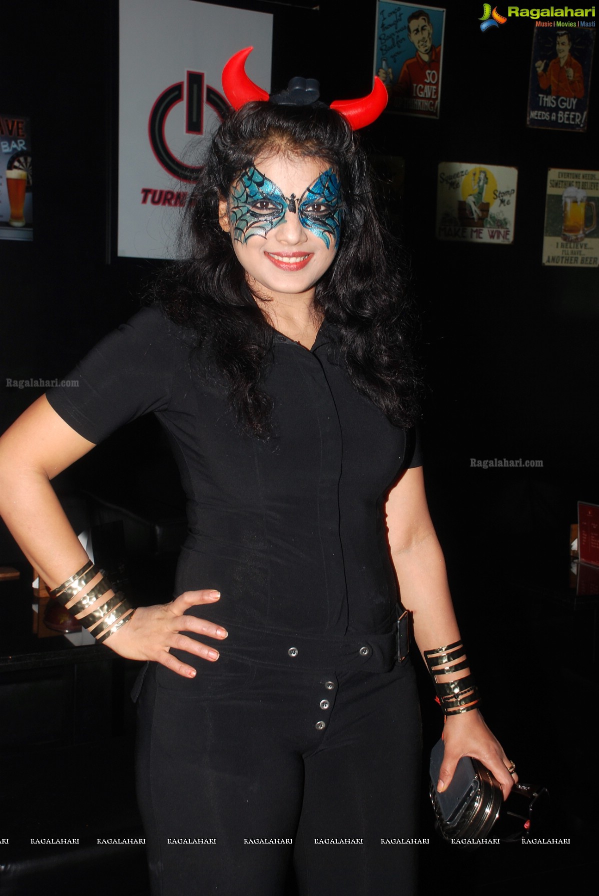 Halloween Charmers Style Hosted by Paavani & Richil at Tap Quench Bar