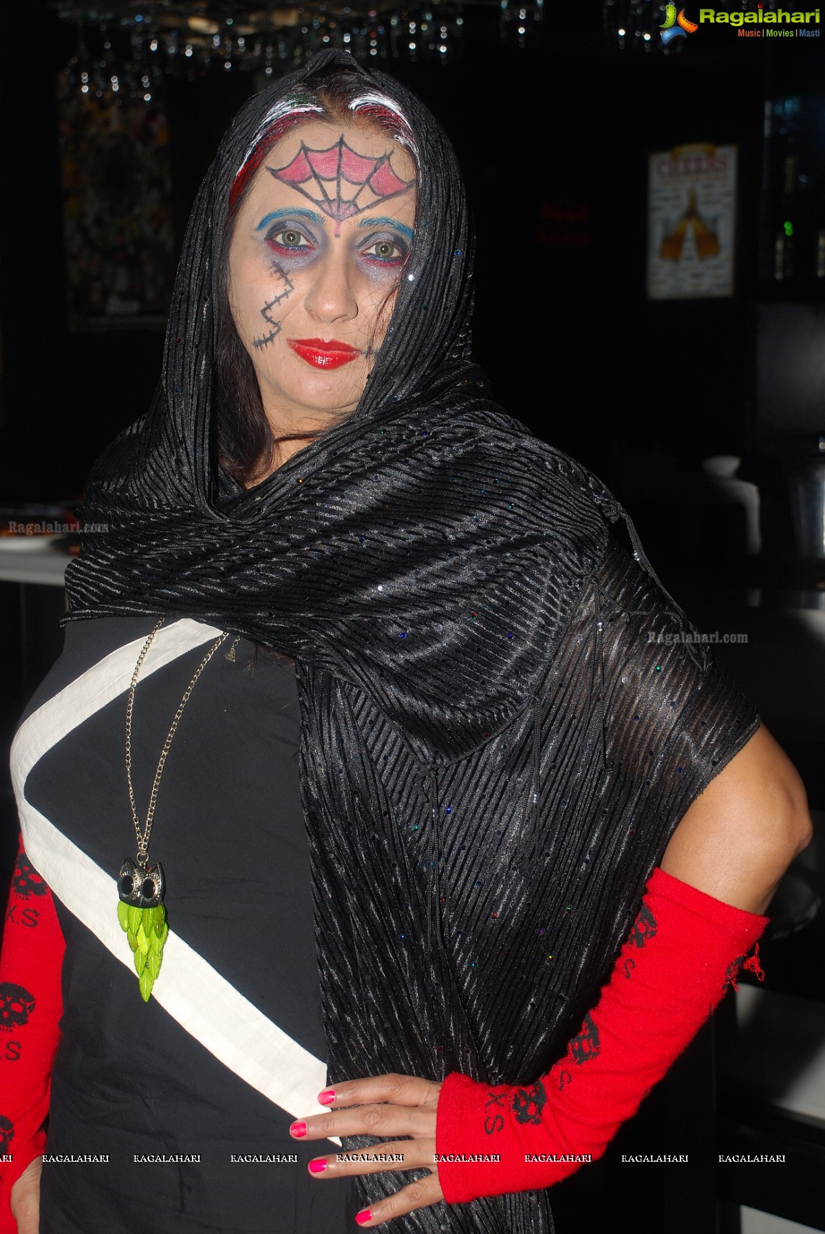 Halloween Charmers Style Hosted by Paavani & Richil at Tap Quench Bar