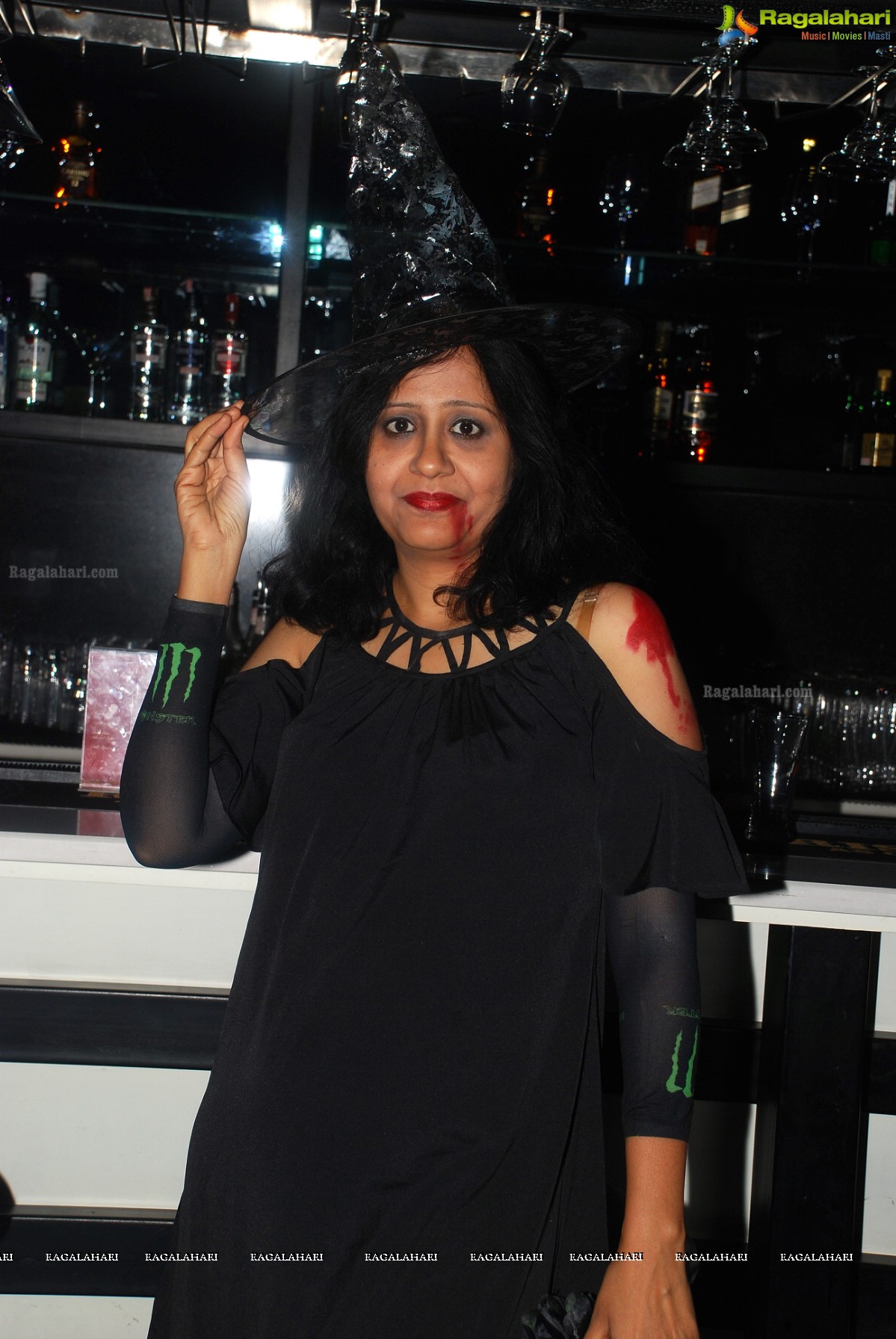 Halloween Charmers Style Hosted by Paavani & Richil at Tap Quench Bar