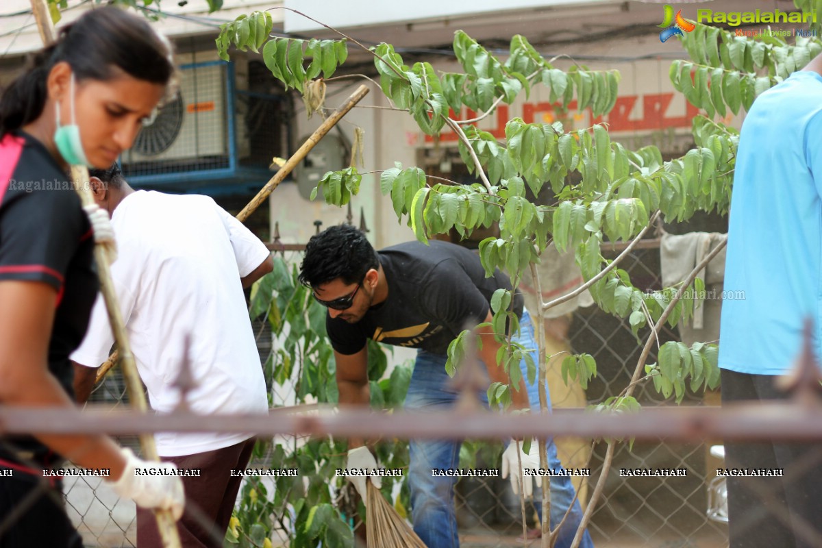 Jwala Gutta and Harshvardhan Rane joins 'Swachh Bharat'