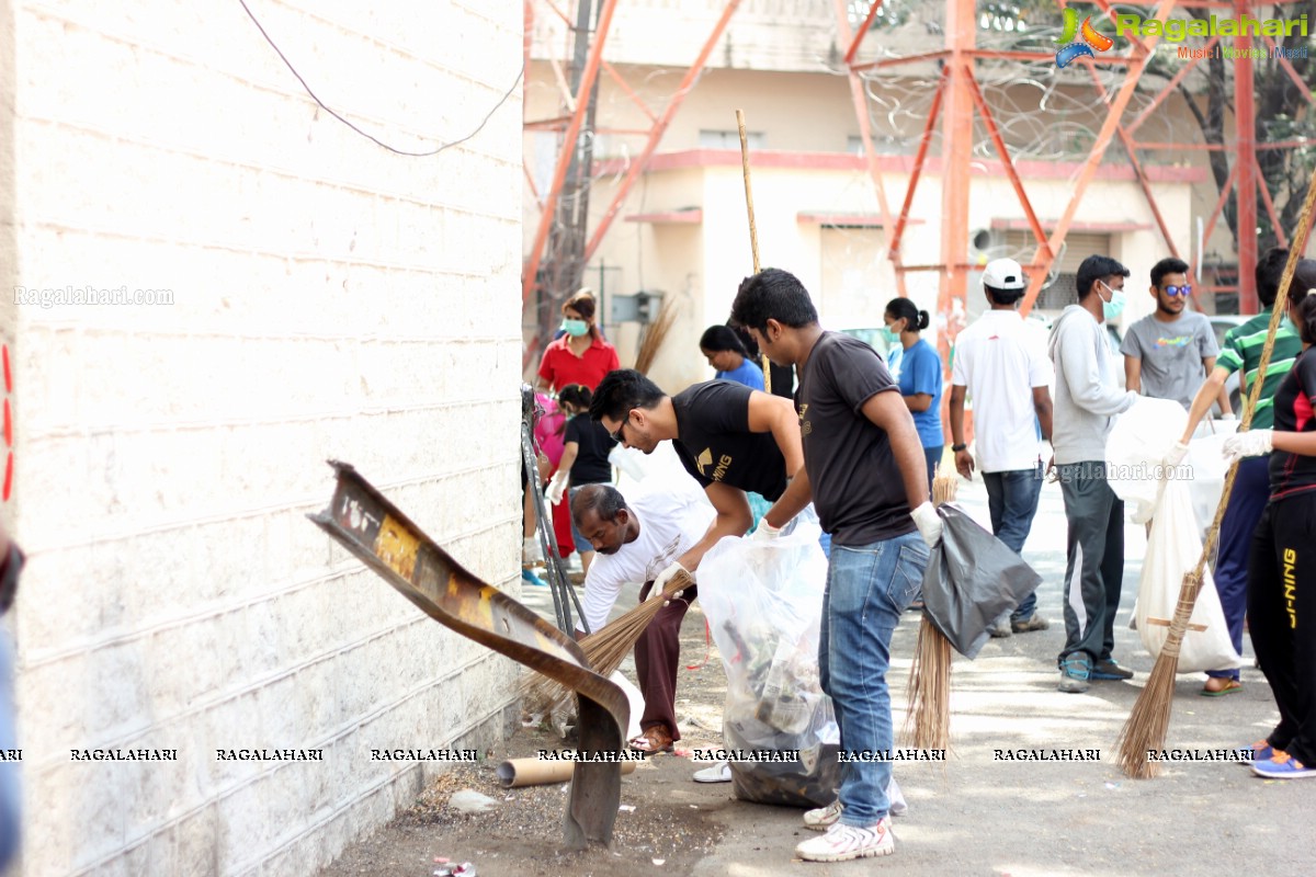 Jwala Gutta and Harshvardhan Rane joins 'Swachh Bharat'