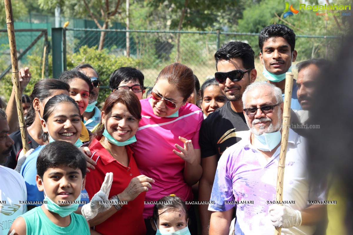 Jwala Gutta and Harshvardhan Rane joins 'Swachh Bharat'