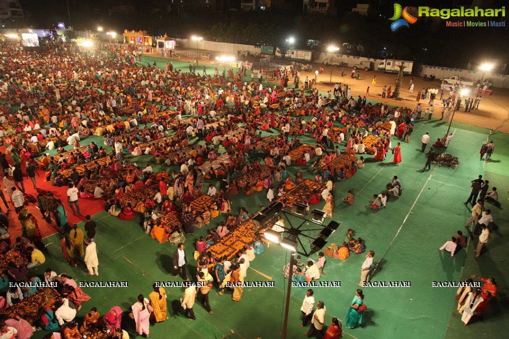 Bhakti TV Kotideepotsavam 2014 (Day 15)