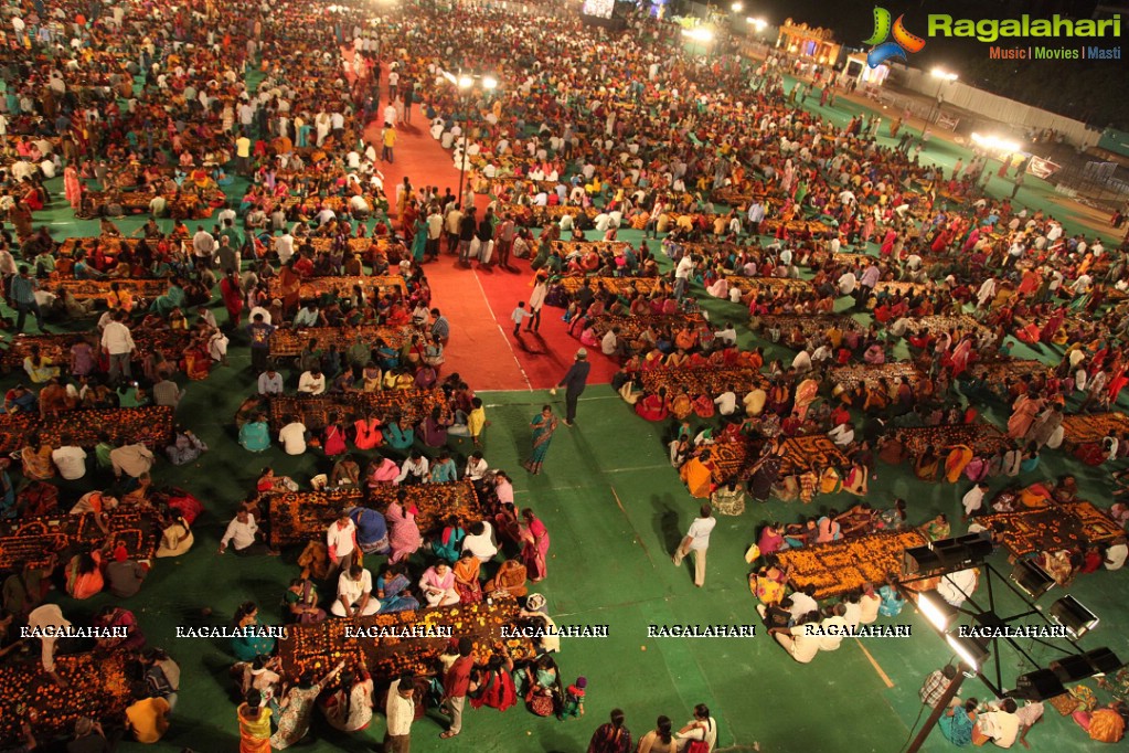 Bhakti TV Kotideepotsavam 2014 (Day 15)