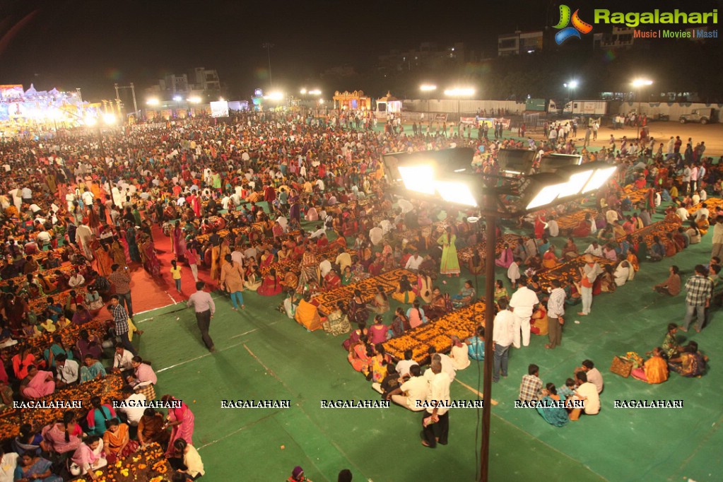 Bhakti TV Kotideepotsavam 2014 (Day 15)