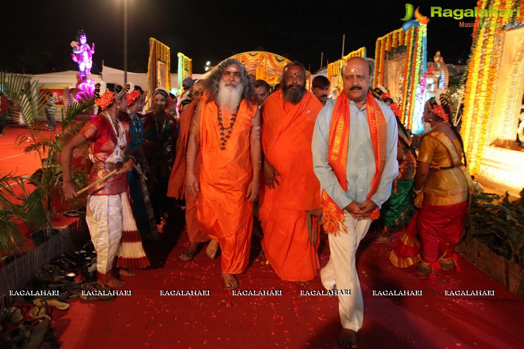 Bhakti TV Kotideepotsavam 2014 (Day 15)