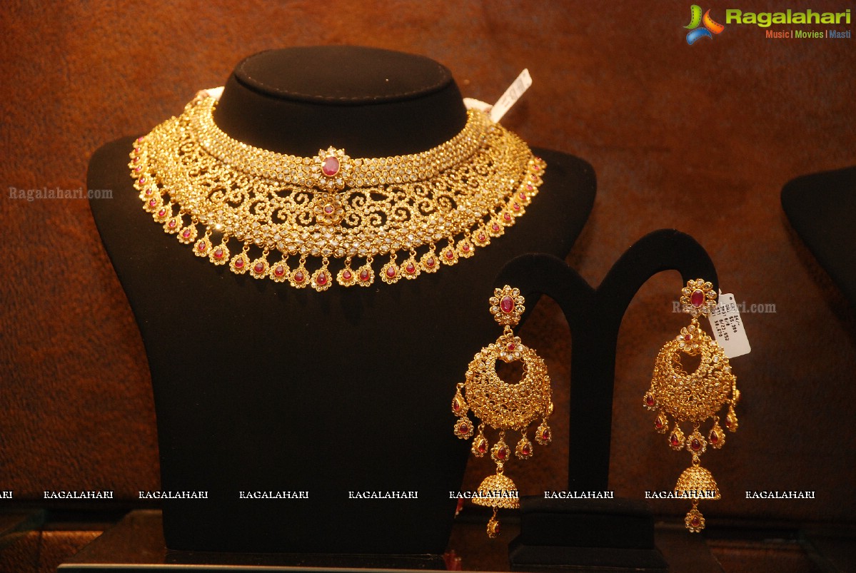 Malabar Gold and Diamonds 'Artistry' Show