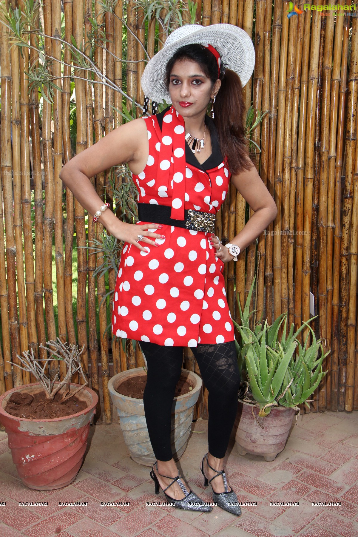 Phankaar's Retro Theme Party (Polka Dots) at Heart Cup Cafe, Hyderabad