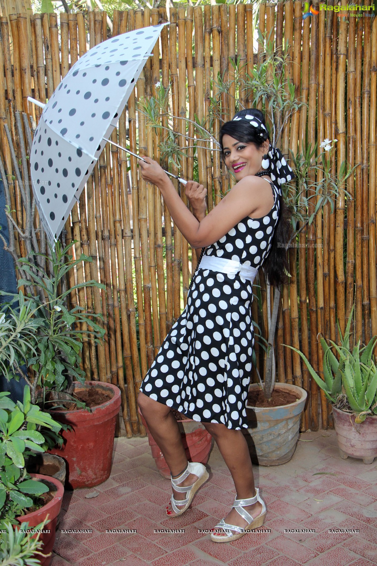 Phankaar's Retro Theme Party (Polka Dots) at Heart Cup Cafe, Hyderabad