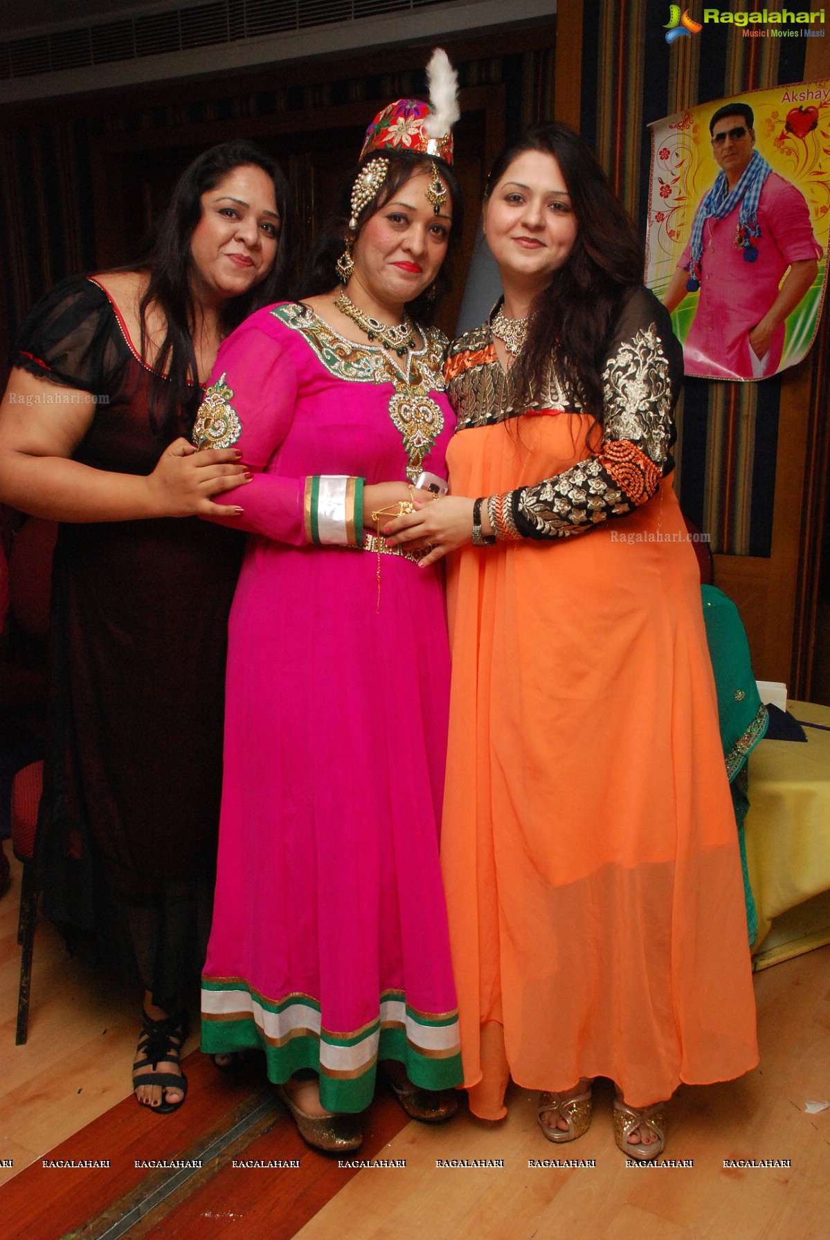 Rang Birangi Titlis by Meeta Oberoi-Meenu Saluja