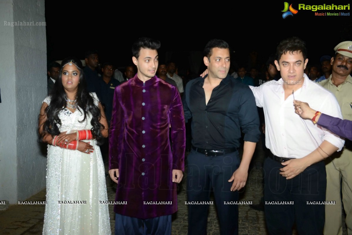 Celebs at Arpita Khan-Aayush Sharma Wedding