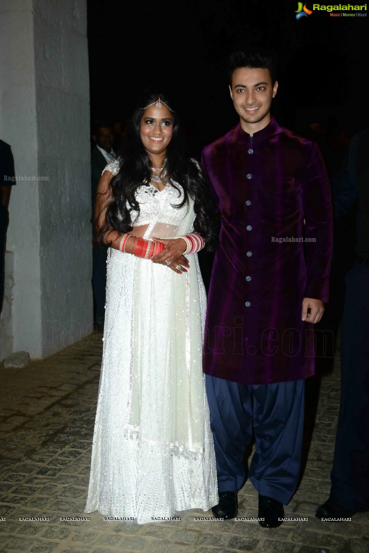 Celebs at Arpita Khan-Aayush Sharma Wedding