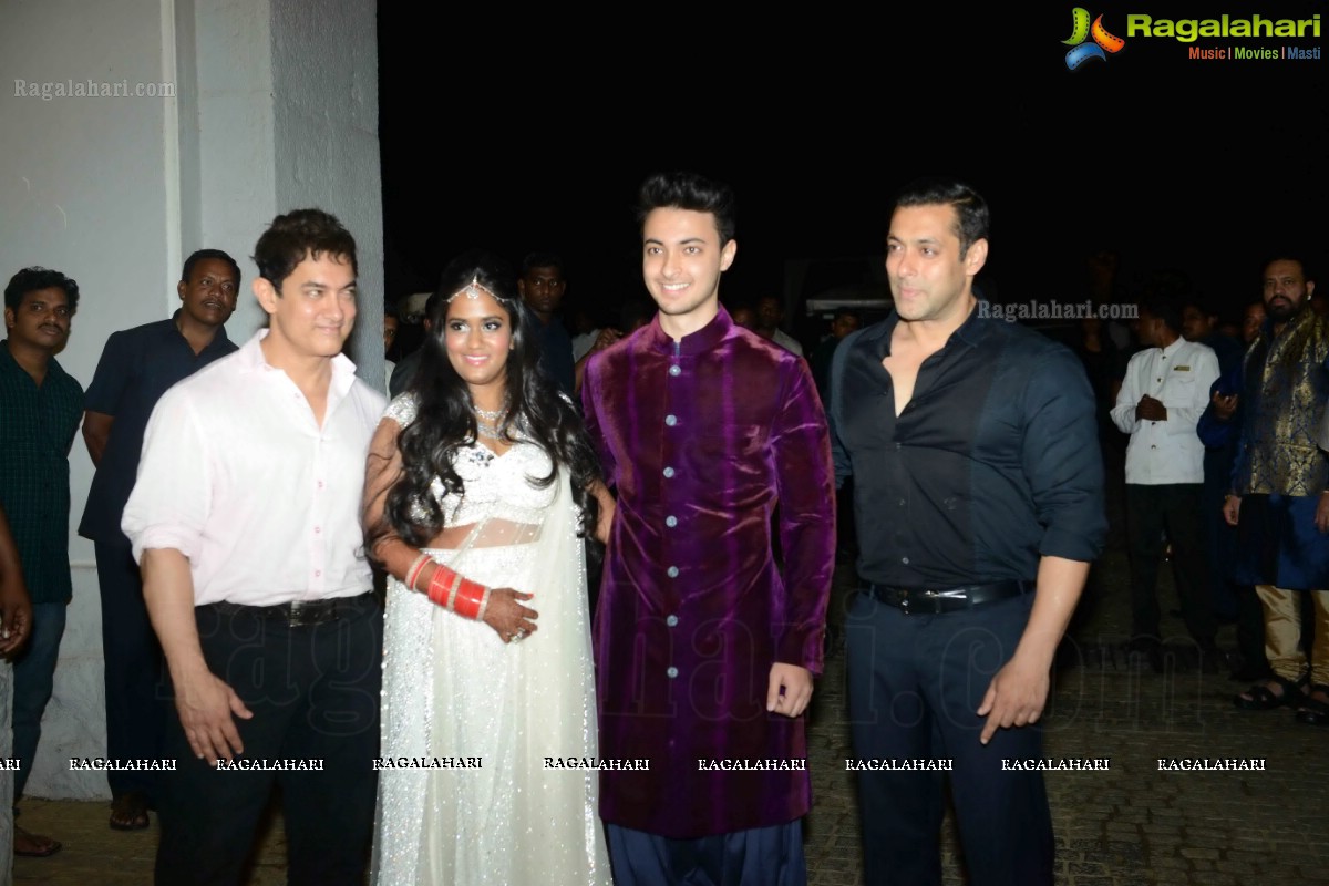 Celebs at Arpita Khan-Aayush Sharma Wedding