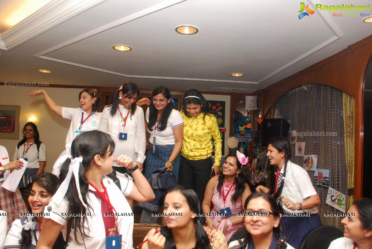 Samanvay Ladies Club 'Back To School' Theme Event