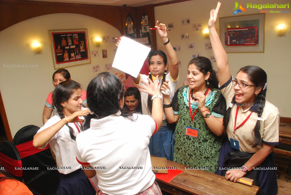 Samanvay Ladies Club 'Back To School' Theme Event