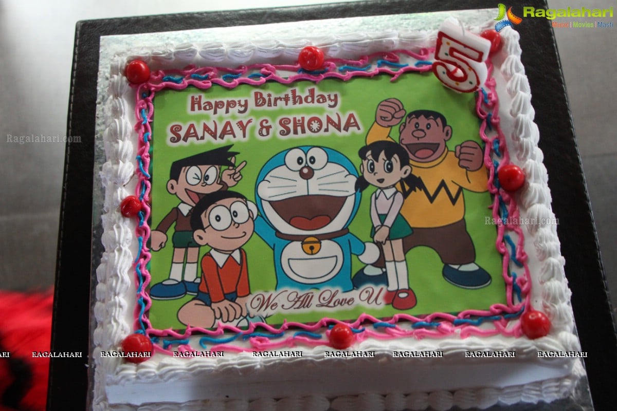 Sanjay-Shona's 5th Birthday Party at Spoil Pub, Hyderabad