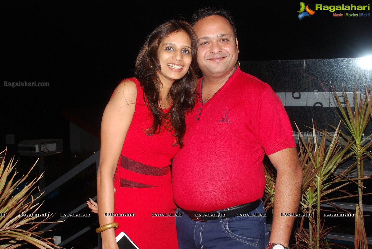 Sanjeev and Swetha Wedding Anniversary