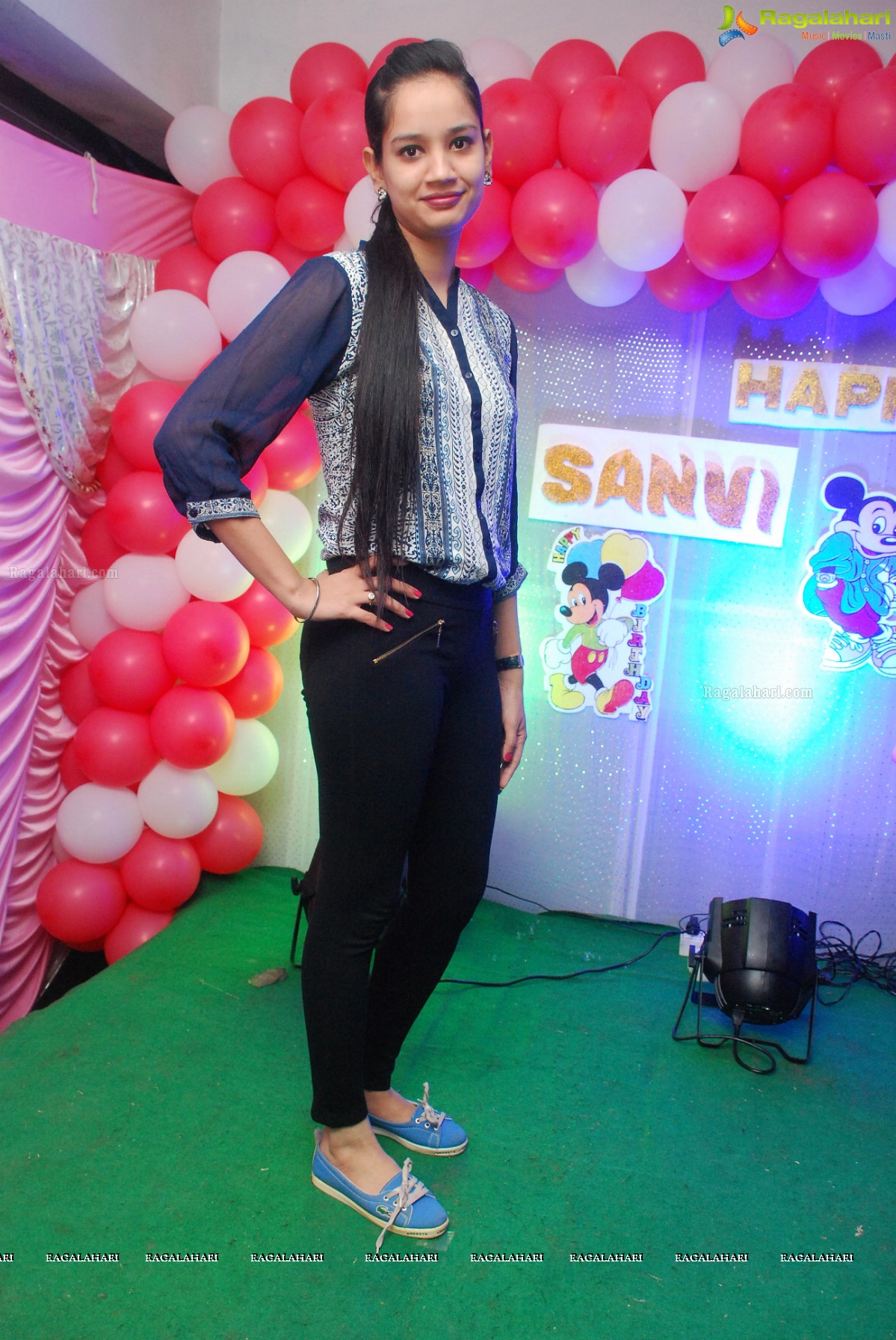 Sanvi and Sanchi Birthday Bash 2014