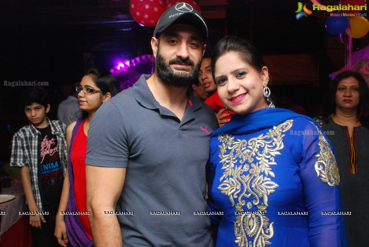 Sanvi and Sanchi Birthday Bash 2014