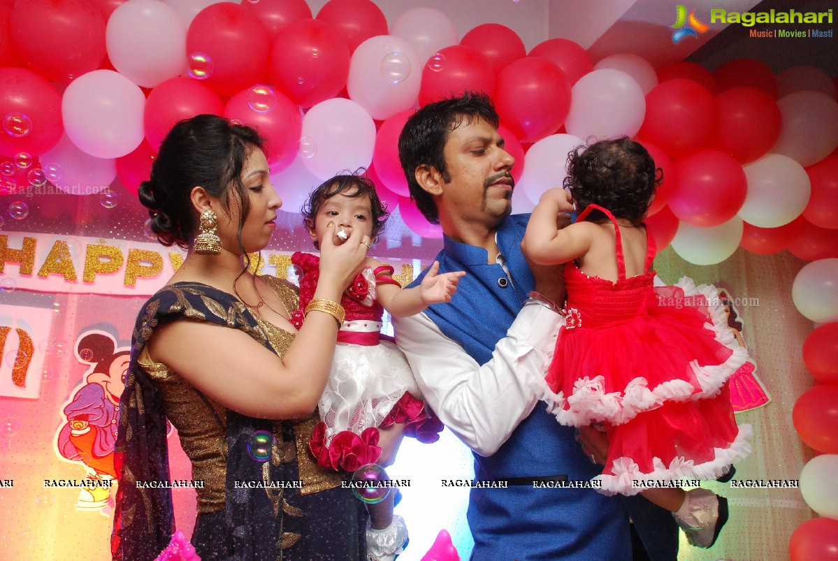 Sanvi and Sanchi Birthday Bash 2014