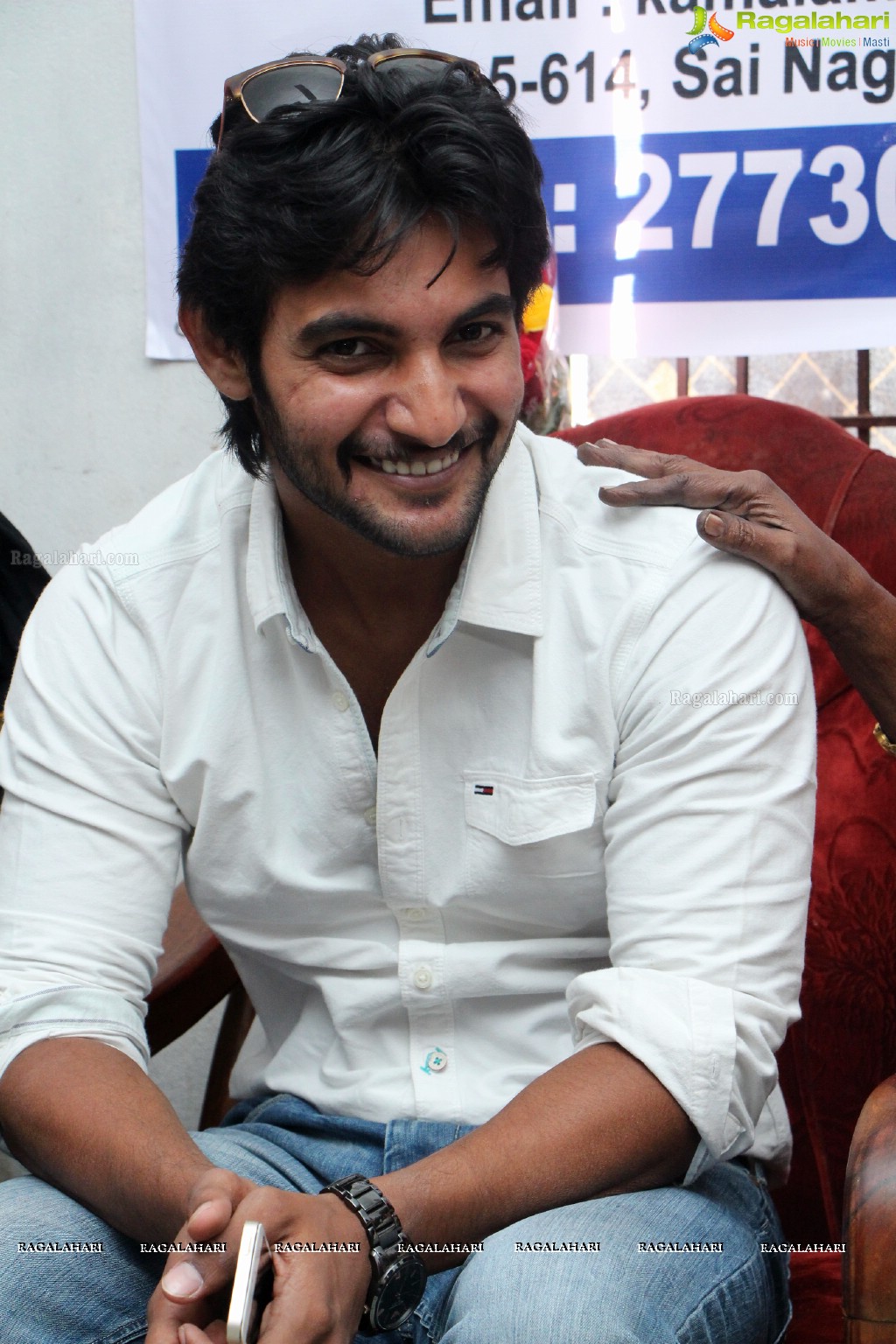 Hero Aadi at Spread A Smile 2014 - Event by Red FM Hyderabad