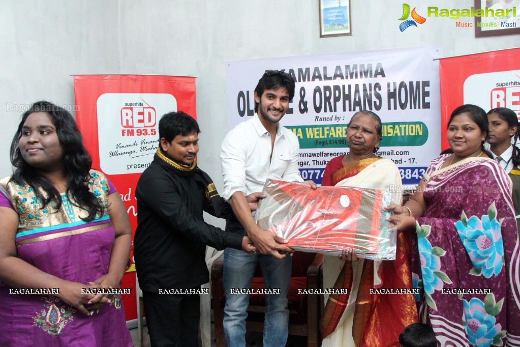 Hero Aadi at Spread A Smile 2014 - Event by Red FM Hyderabad