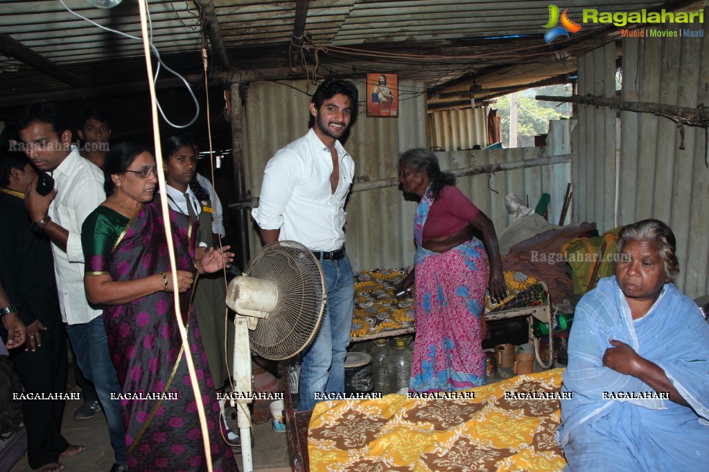 Hero Aadi at Spread A Smile 2014 - Event by Red FM Hyderabad