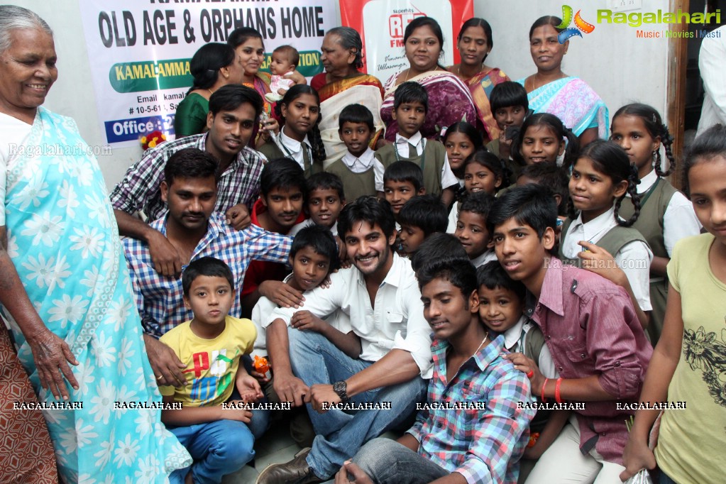 Hero Aadi at Spread A Smile 2014 - Event by Red FM Hyderabad