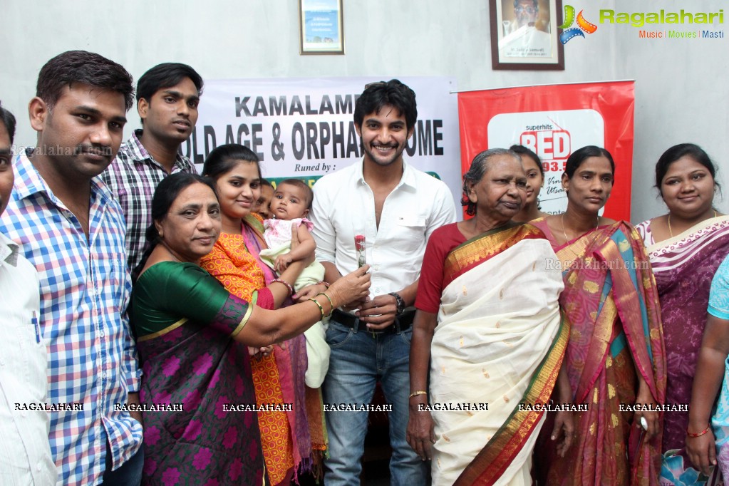 Hero Aadi at Spread A Smile 2014 - Event by Red FM Hyderabad