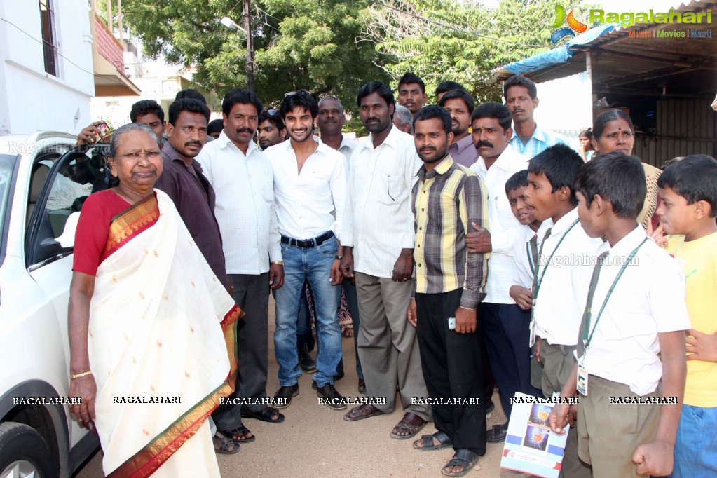 Hero Aadi at Spread A Smile 2014 - Event by Red FM Hyderabad