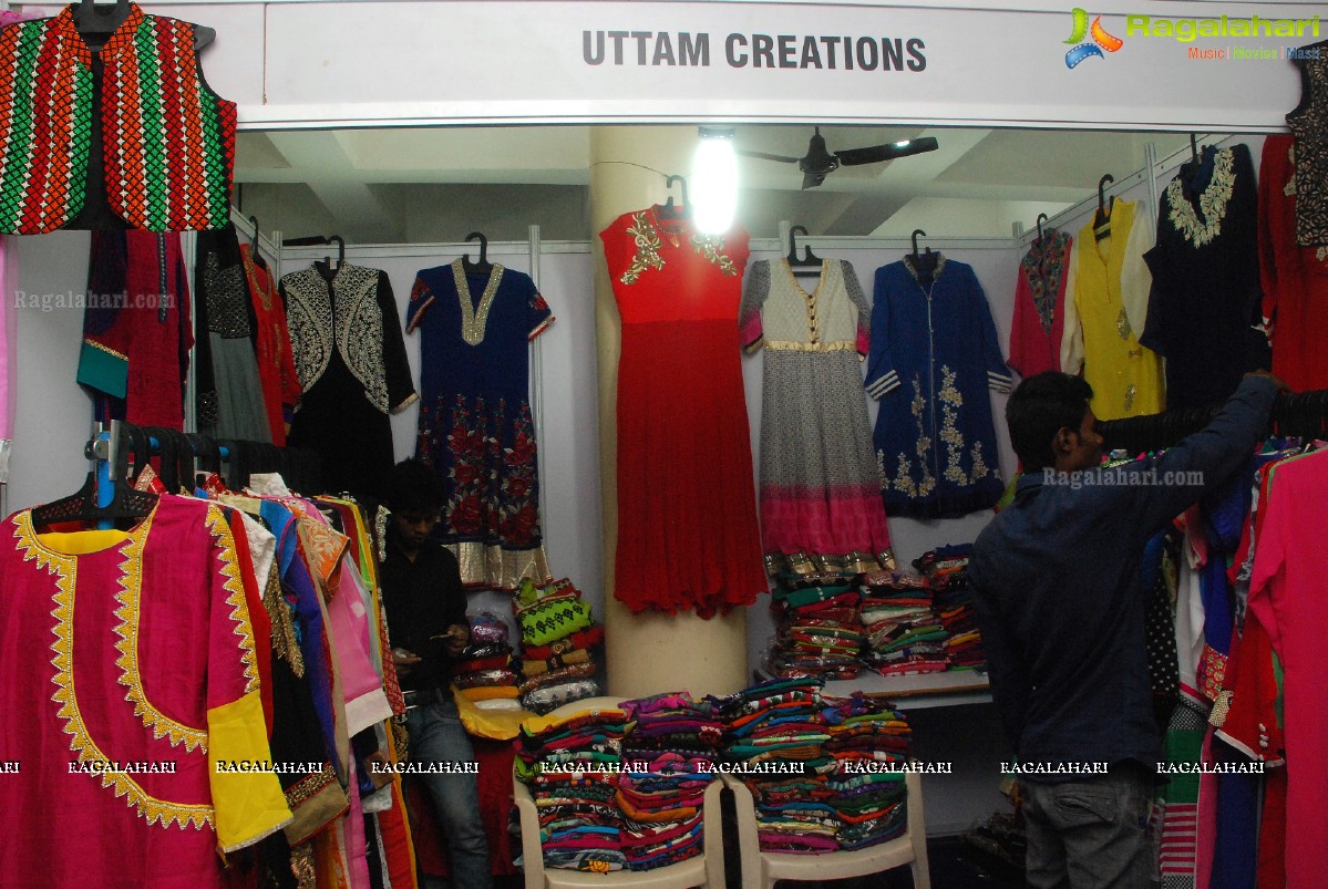 Madhulagna Das inaugurated Styles n Weaves Lifestyle Expo 2014, Hyderabad