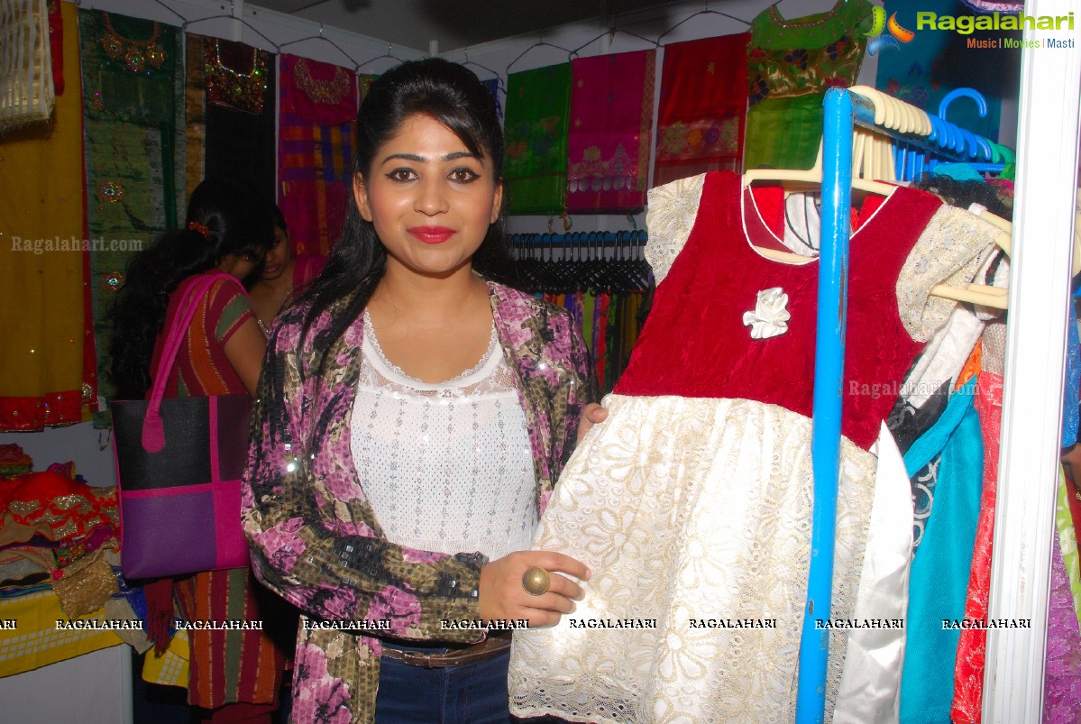 Madhulagna Das inaugurated Styles n Weaves Lifestyle Expo 2014, Hyderabad