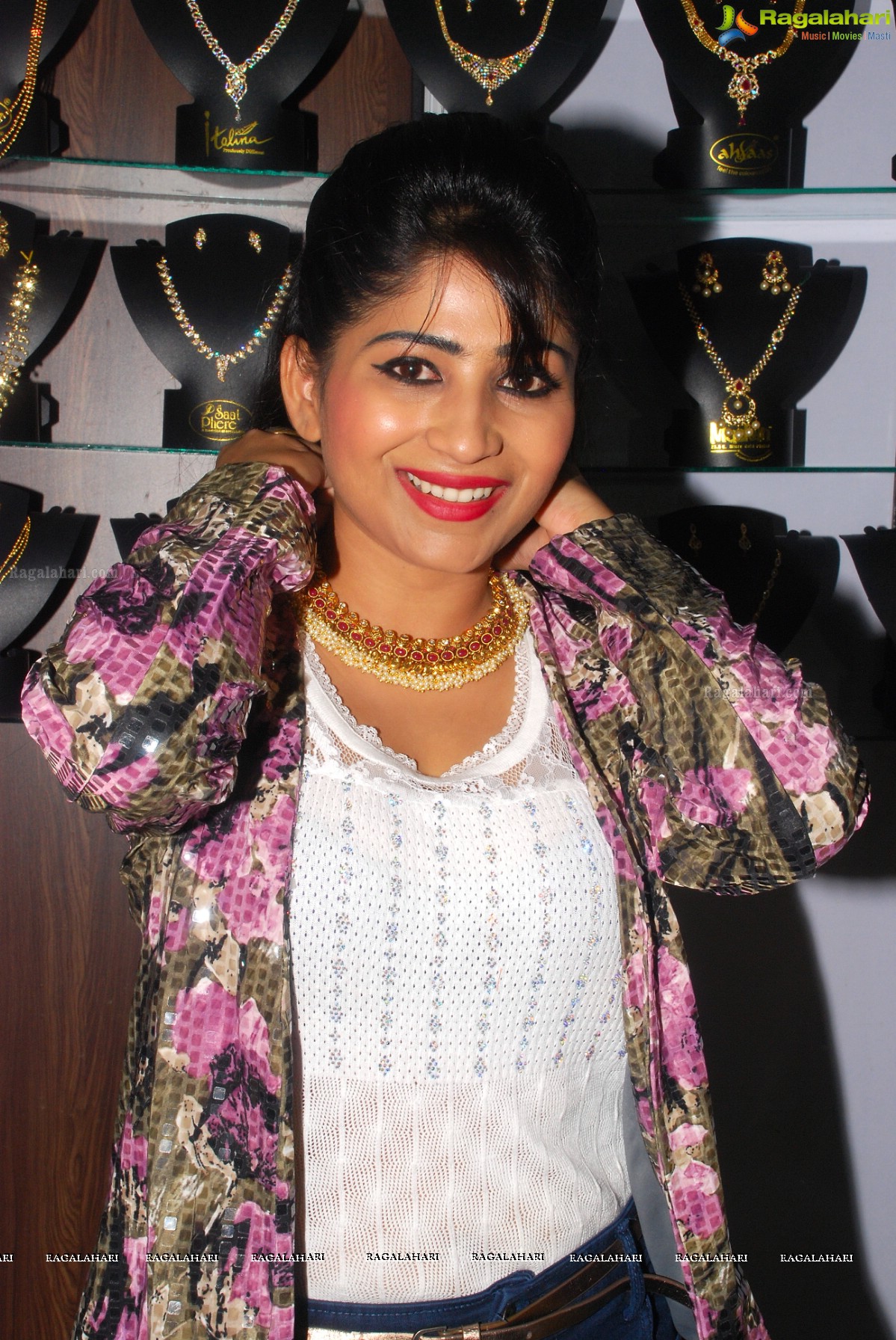 Madhulagna Das inaugurated Styles n Weaves Lifestyle Expo 2014, Hyderabad