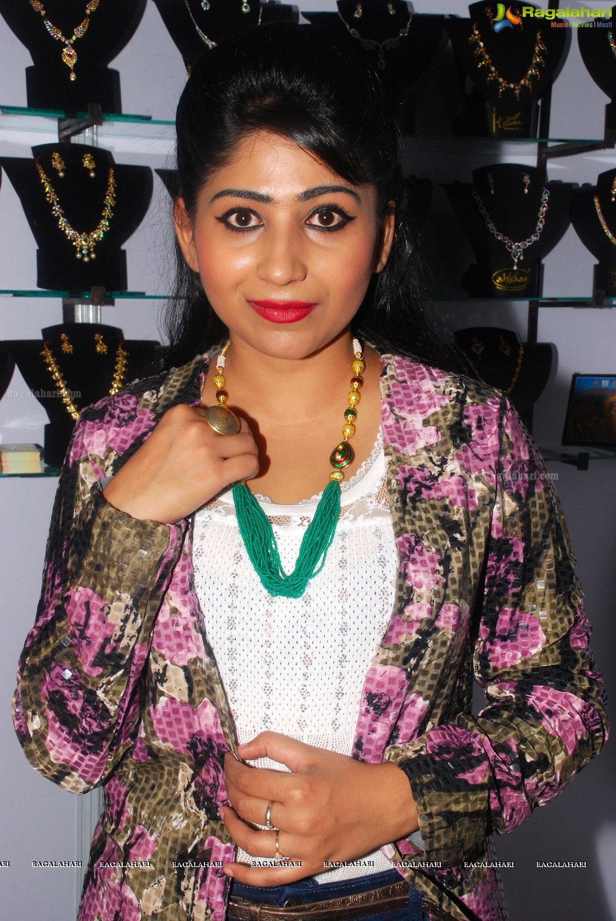 Madhulagna Das inaugurated Styles n Weaves Lifestyle Expo 2014, Hyderabad