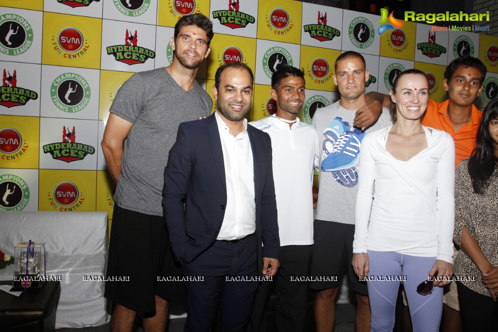 Hyderabad Aces at the Pre-launch of SVM Fun Central