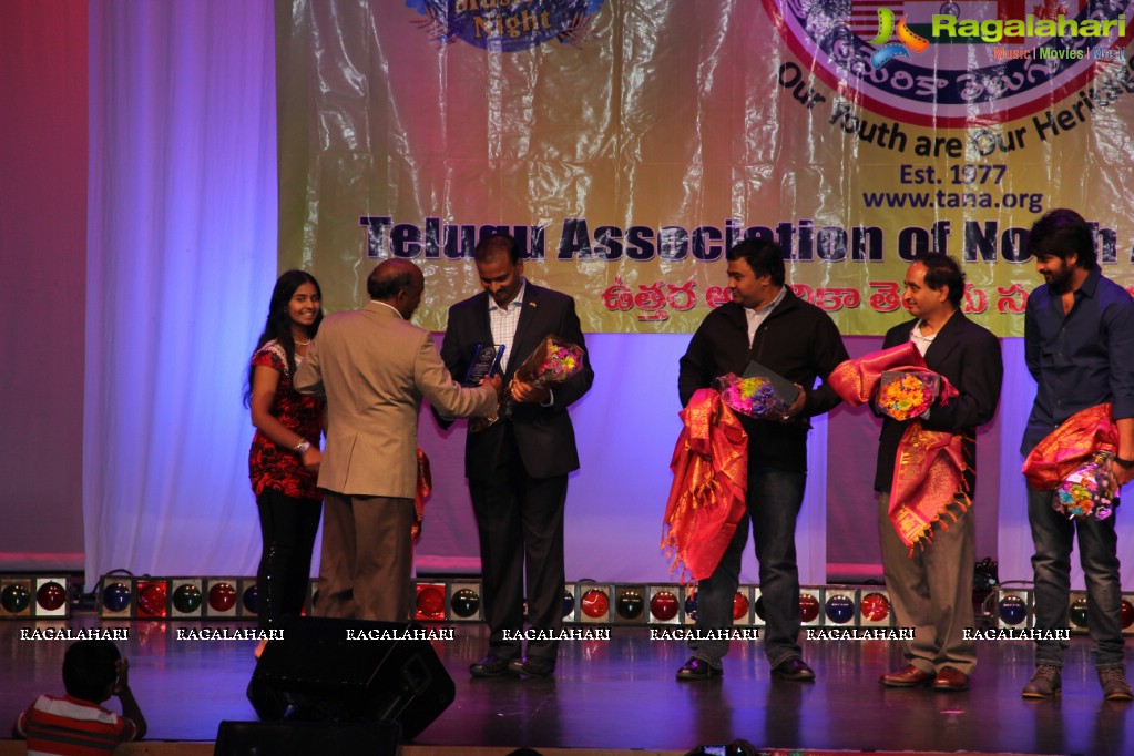 Tana Swara Tarangini Boston - Hudhud Fund Raising Musical Night