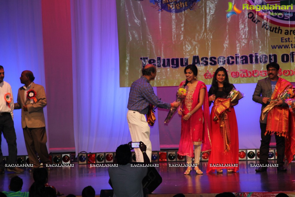 Tana Swara Tarangini Boston - Hudhud Fund Raising Musical Night